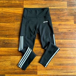 NWOT Black Adidas Leggings!✨